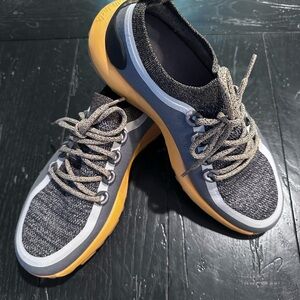 Allbirds Women’s Sneakers in Charcoal and Orange